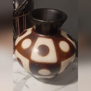 Adorable Vintage Pottery Vase-artist signed